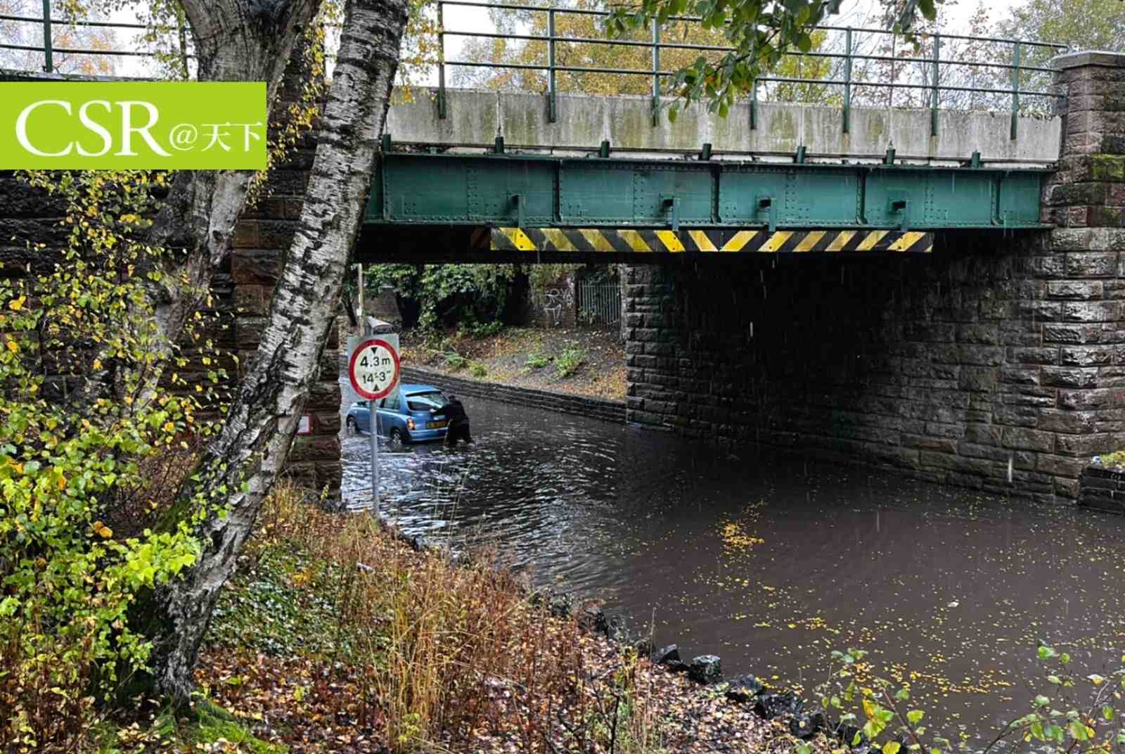 【COP26直擊】汽車泡水、火車減班，暴雨襲格拉斯哥　這場受氣候變遷影響的氣候峰會能讓世人警醒？