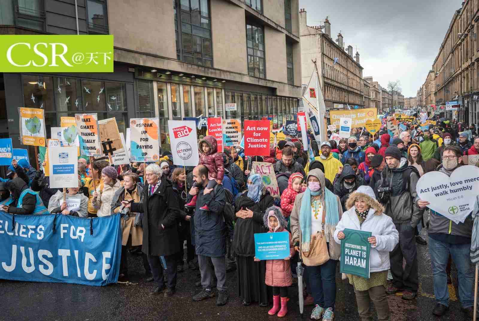 【COP26直擊】場內大人承諾空泛，甚至警告氣候罷課可能會被罰款　場外青年怒吼：別說廢話，我們現在就要氣候正義！
