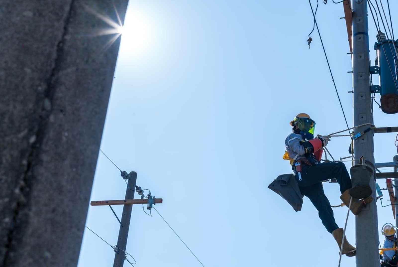 用電再破紀錄！住宅用電攀升，去年工業用電更達「史上新高」