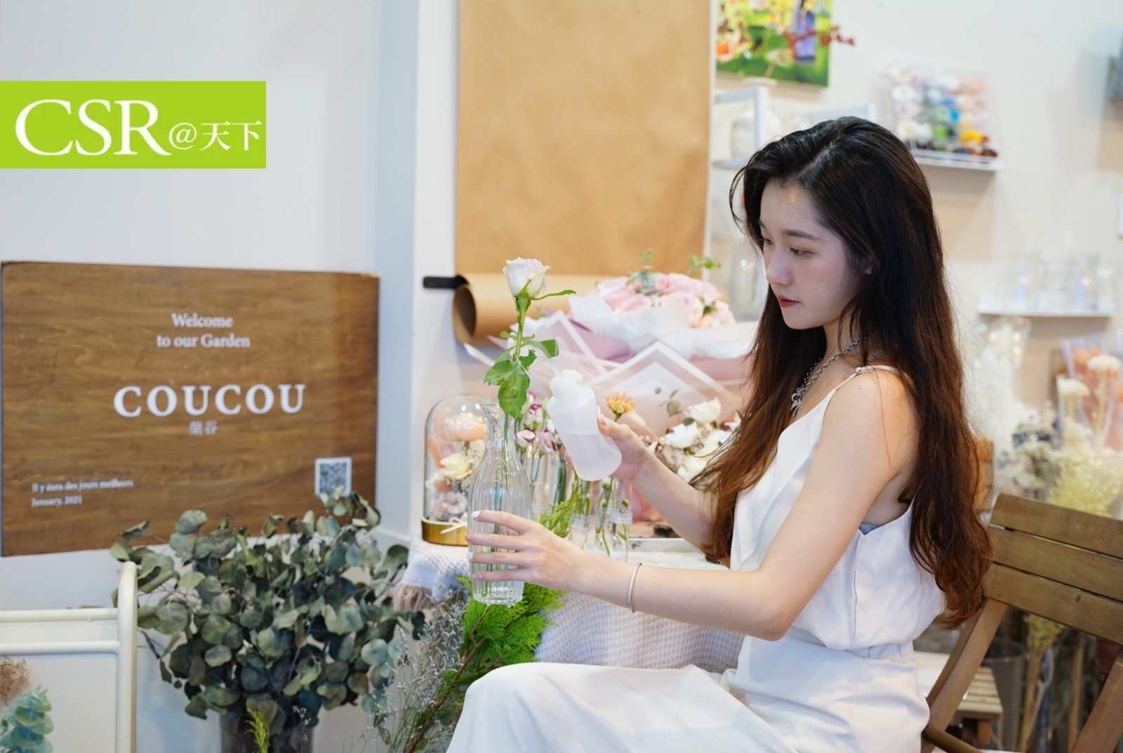 從小受富貴手所苦，長大後變花藝師　天天護花給水、宿疾竟不藥而癒｜水系百工・花藝師