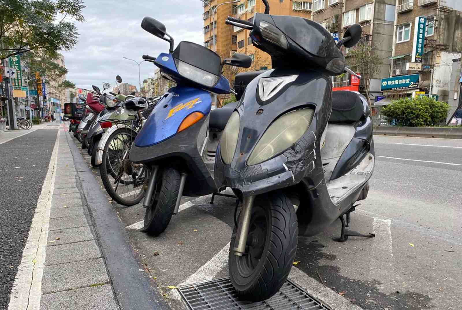 鼓勵10年以上油車汰舊換新　明年底前換電動汽車至少可領1.5萬
