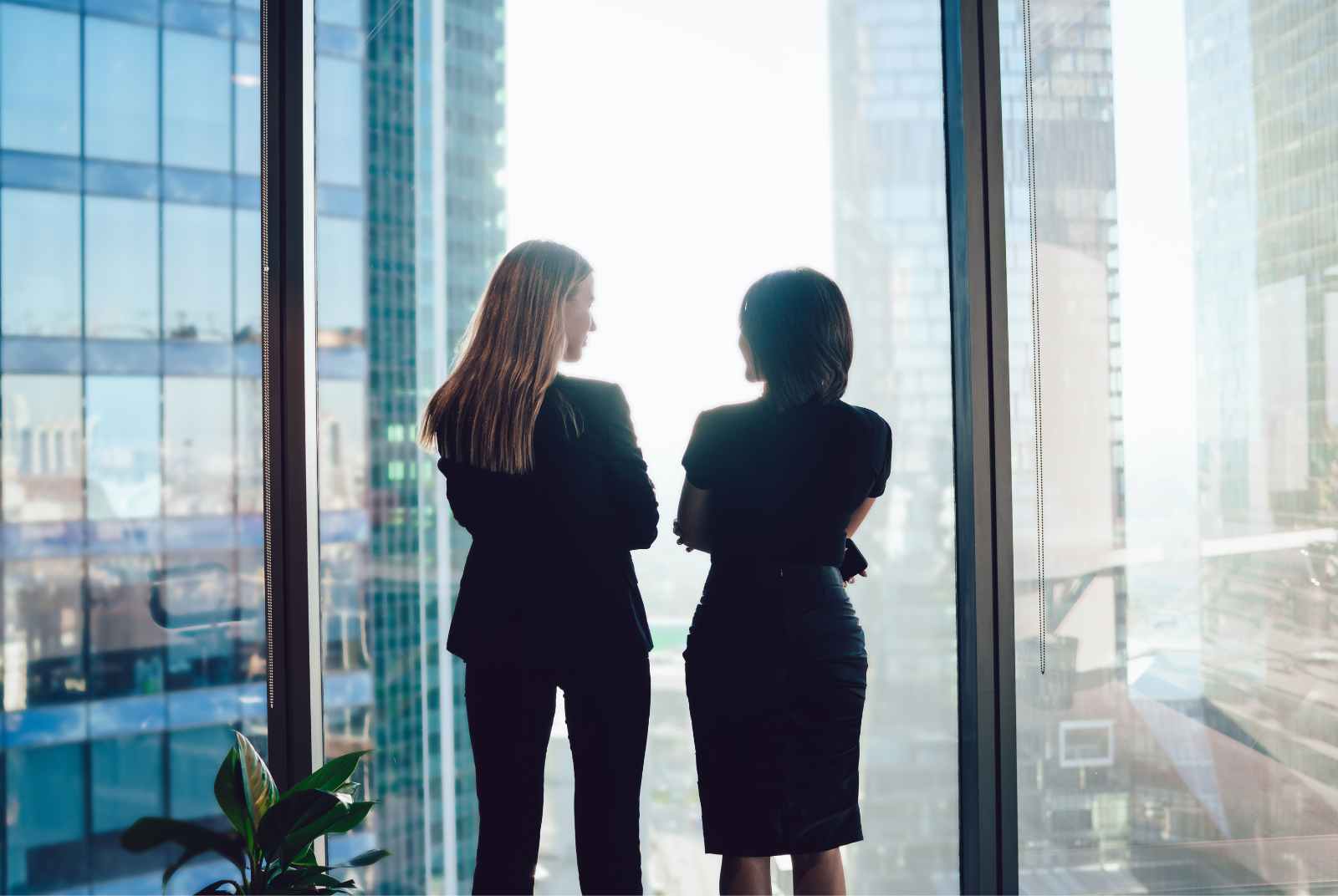 婦女節看見女性職場歧視　Alpha plus人才加速器：過去一年近四成女性曾遭職場歧視，年齡、性別與外貌三種歧視最多