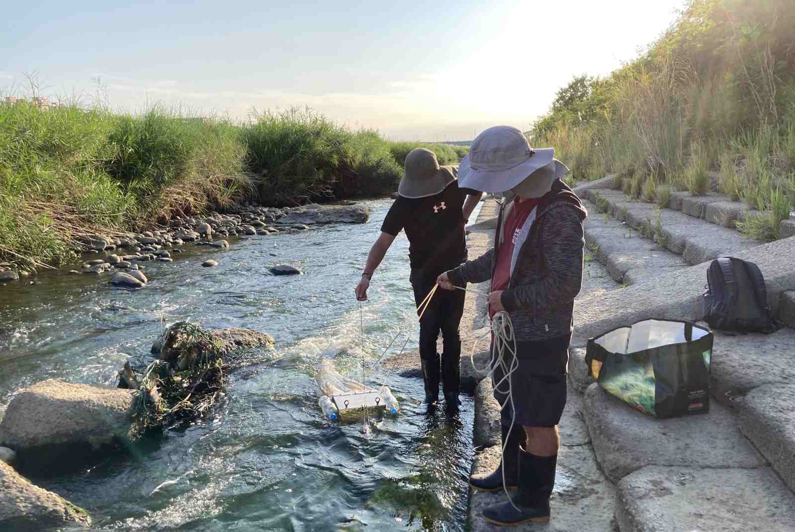 中研院最新研究：淡水河等台灣都會河川已遭微塑膠污染，污染路徑竟是雨水下水道