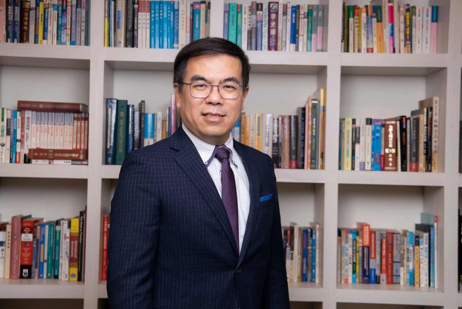 準環境部長彭啟明的親筆信　用氣象創業、划龍舟看流域、到COP發聲，他為什麼接這職位？