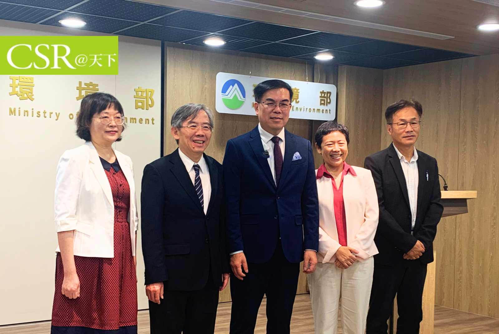 環境部長彭啟明走馬上任：加速祭出棍棒、徵收碳費，同步研擬適用的蘿蔔政策