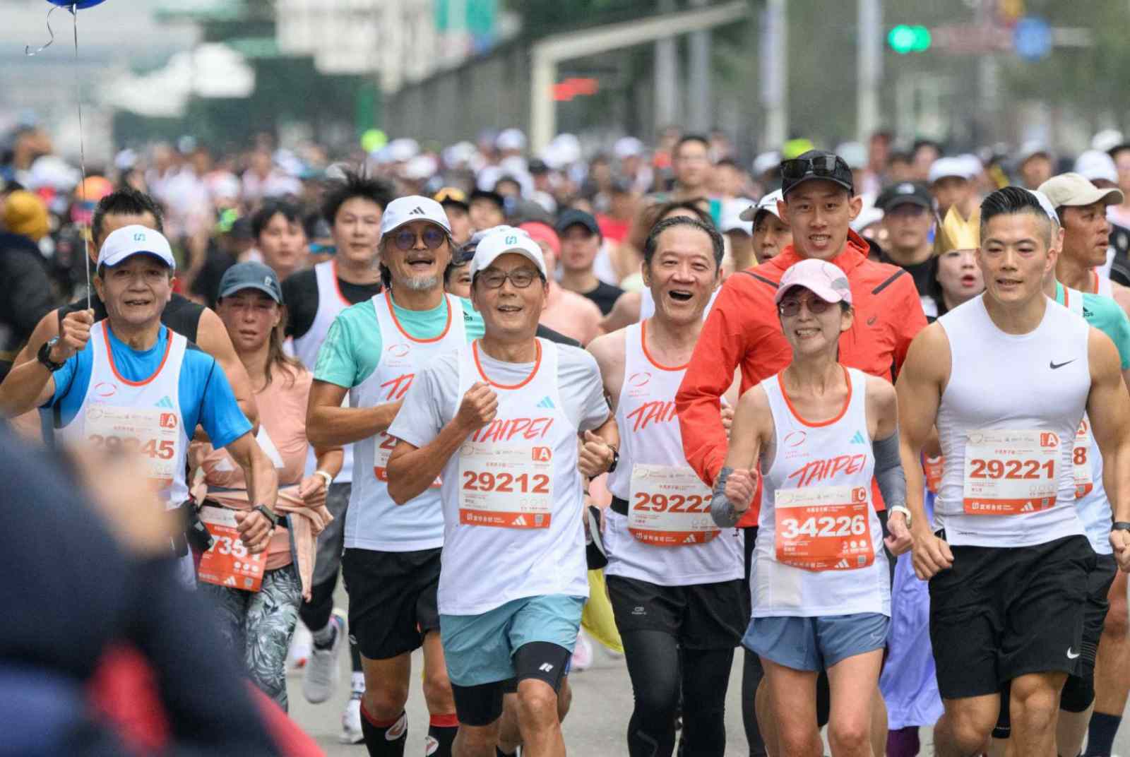 台北馬拉松永續計畫提前達標　累積近30萬跑者參與，領樹超過10萬棵