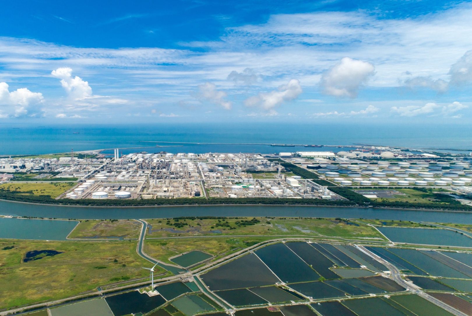從上到下一條鞭式推動永續轉型  台塑落實減碳有信心達成2050淨零目標